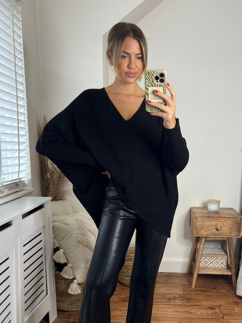 Ella Oversized knitted V Neck Jumper, Black