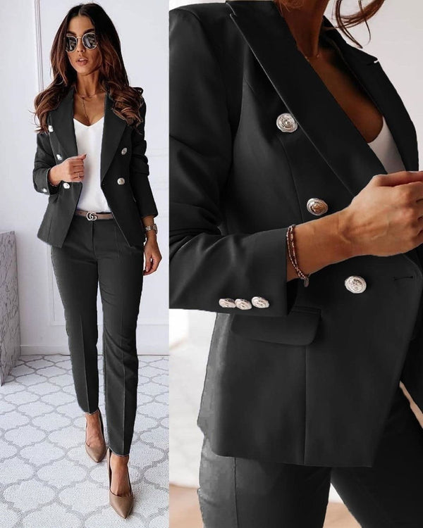 Ismay — Refined Double-Breasted Suit