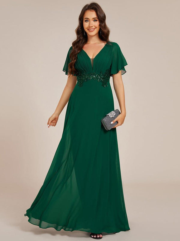 Deep V-Neck Empire Waist Applique Evening Maxi Dress With Pleats